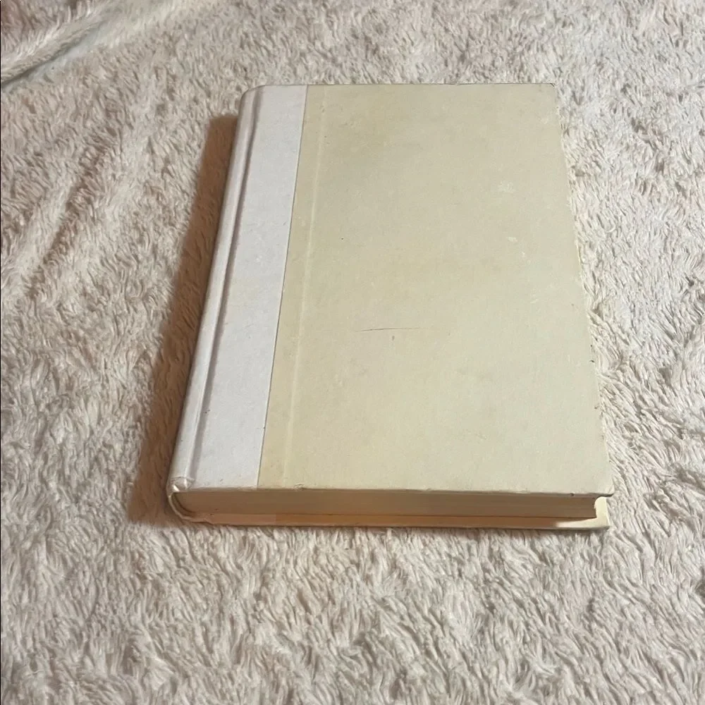 Finding Me Hardcover Book by Michelle Knight